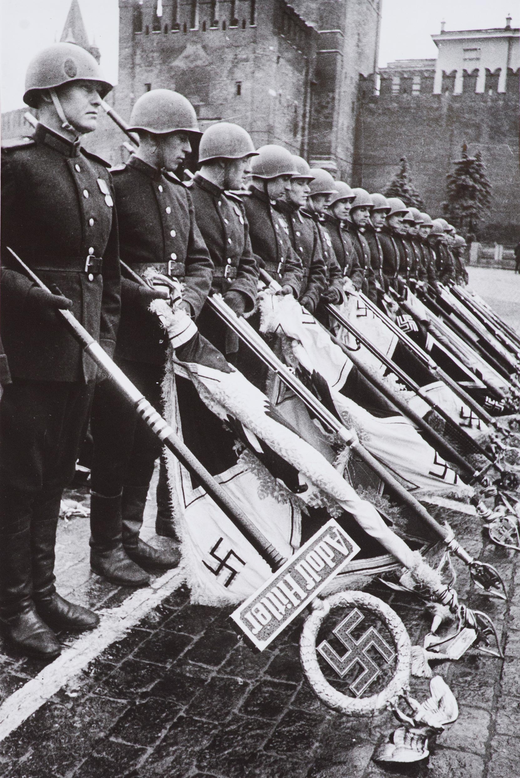 Парад 1945 года на красной площади фото