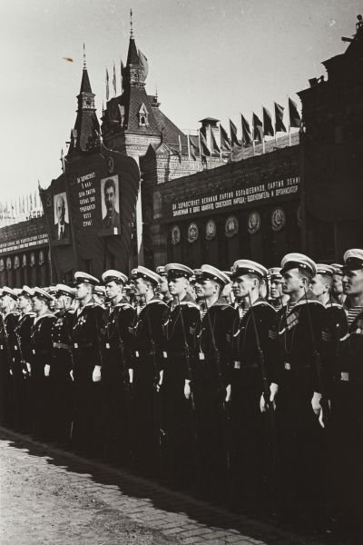 Военный парад 1 мая 1946 года.