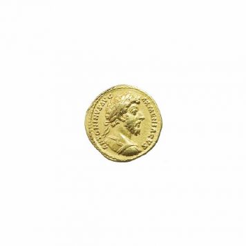 Марк Аврелий. 161-180 гг. н.э. Ауреус 163-164 гг. н.э. 
Отчеканен по случаю победы над Арменией. Золото.
Вес 7,2 гр. Состояние VF+.
