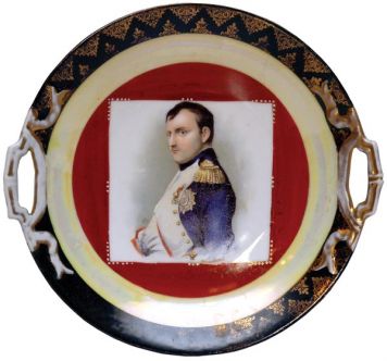 Австрия. Тарелка с изображением портрета Наполеона.