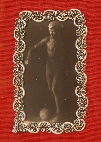 Pioneer with a ball.