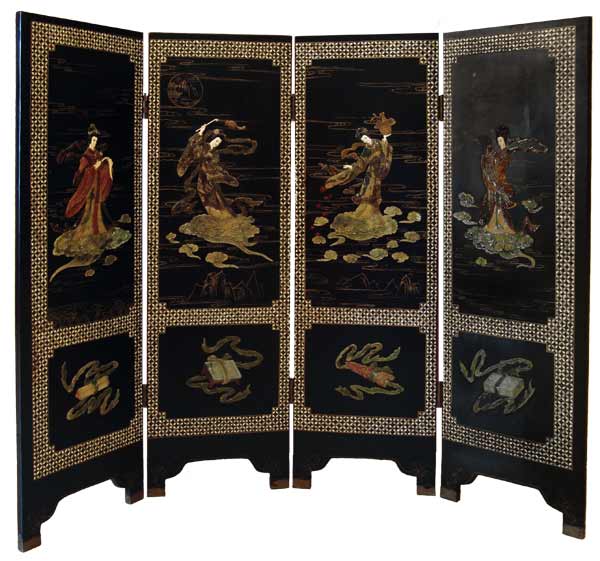 Four-part screen.