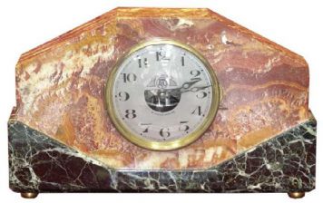 Mantel clock in Art Deco style.