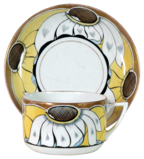 Cup and saucer “Chamomile”.