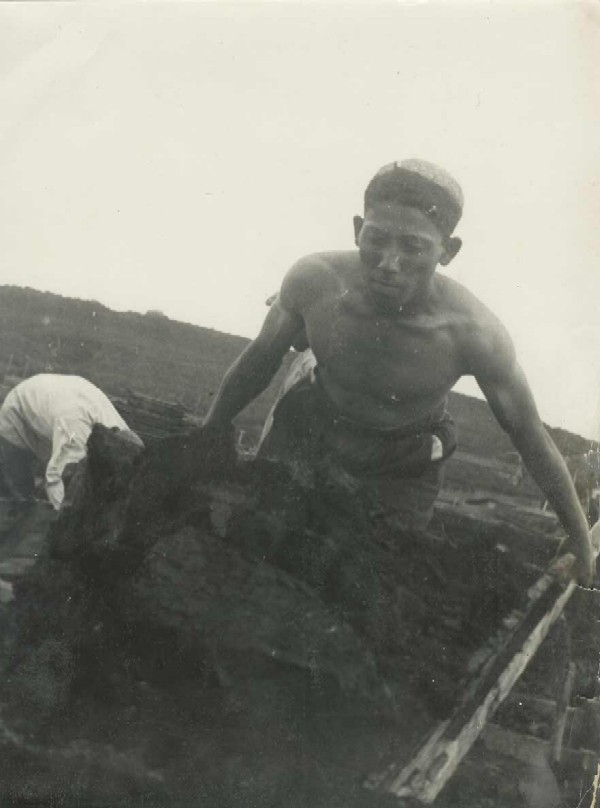 S. Dudnik at the construction of the White Sea-Baltic Canal.