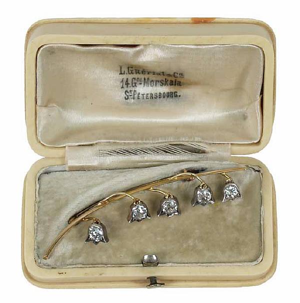 Brooch “Lily of the valley” 56-carat gold, 5 diamonds 58 kr - 2.2 ct 5/7. St. Petersburg, master A. Tillander, late 19th century. In a case. Weight - 5 gr.